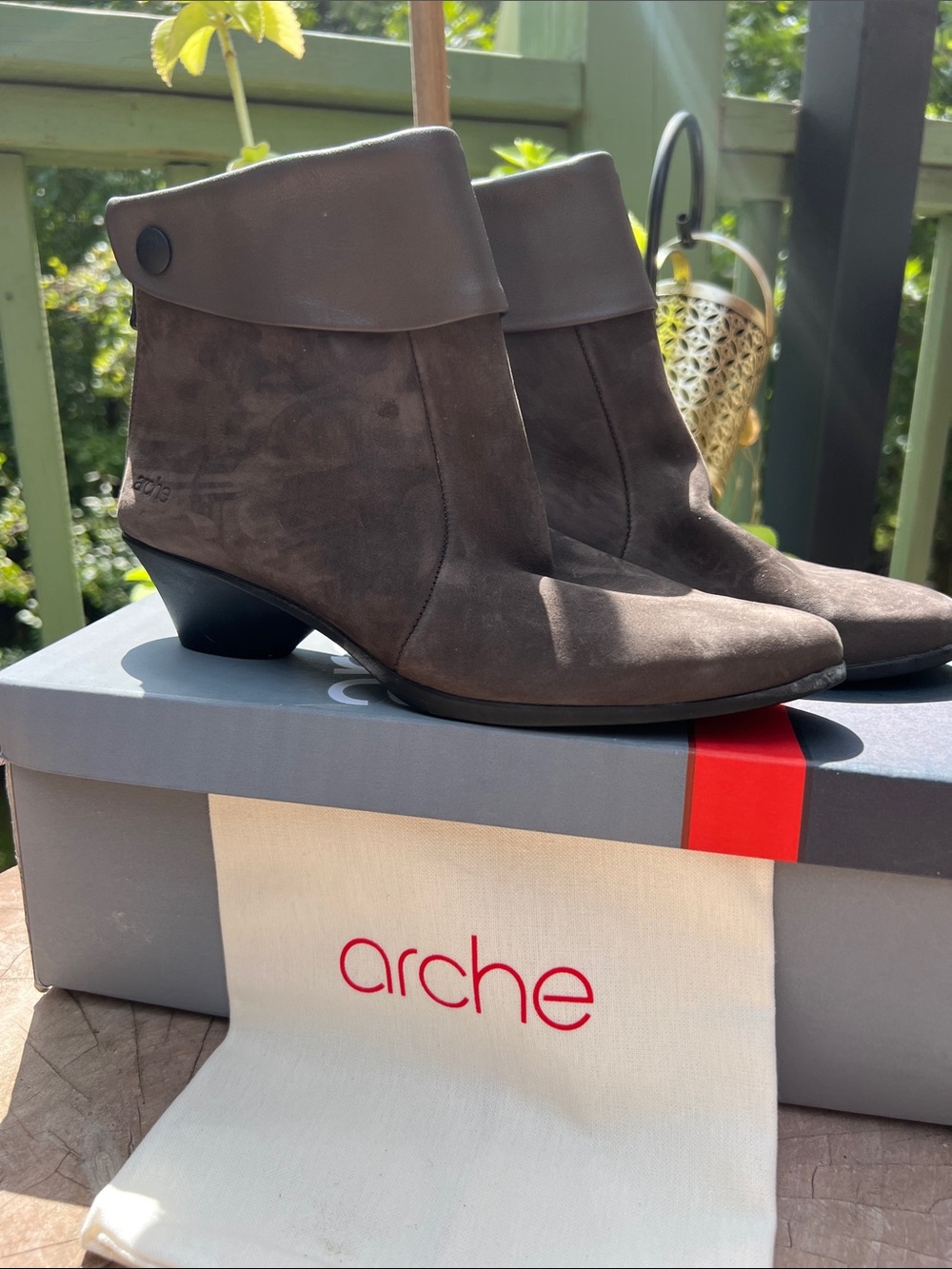 Arche EYLVIR Taupe Brown Fold-Over Suede Ankle Booties